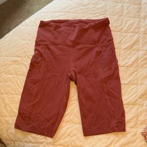 Lululemon bike short